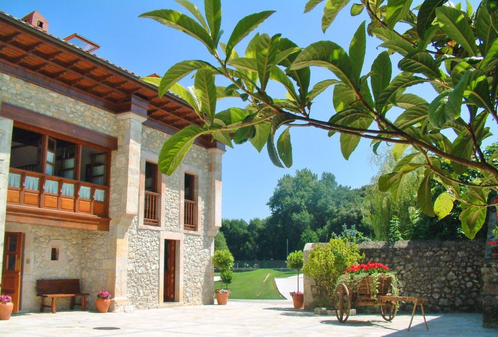 Hotel Aldama Golf Quintana de Llanes Extérieur photo